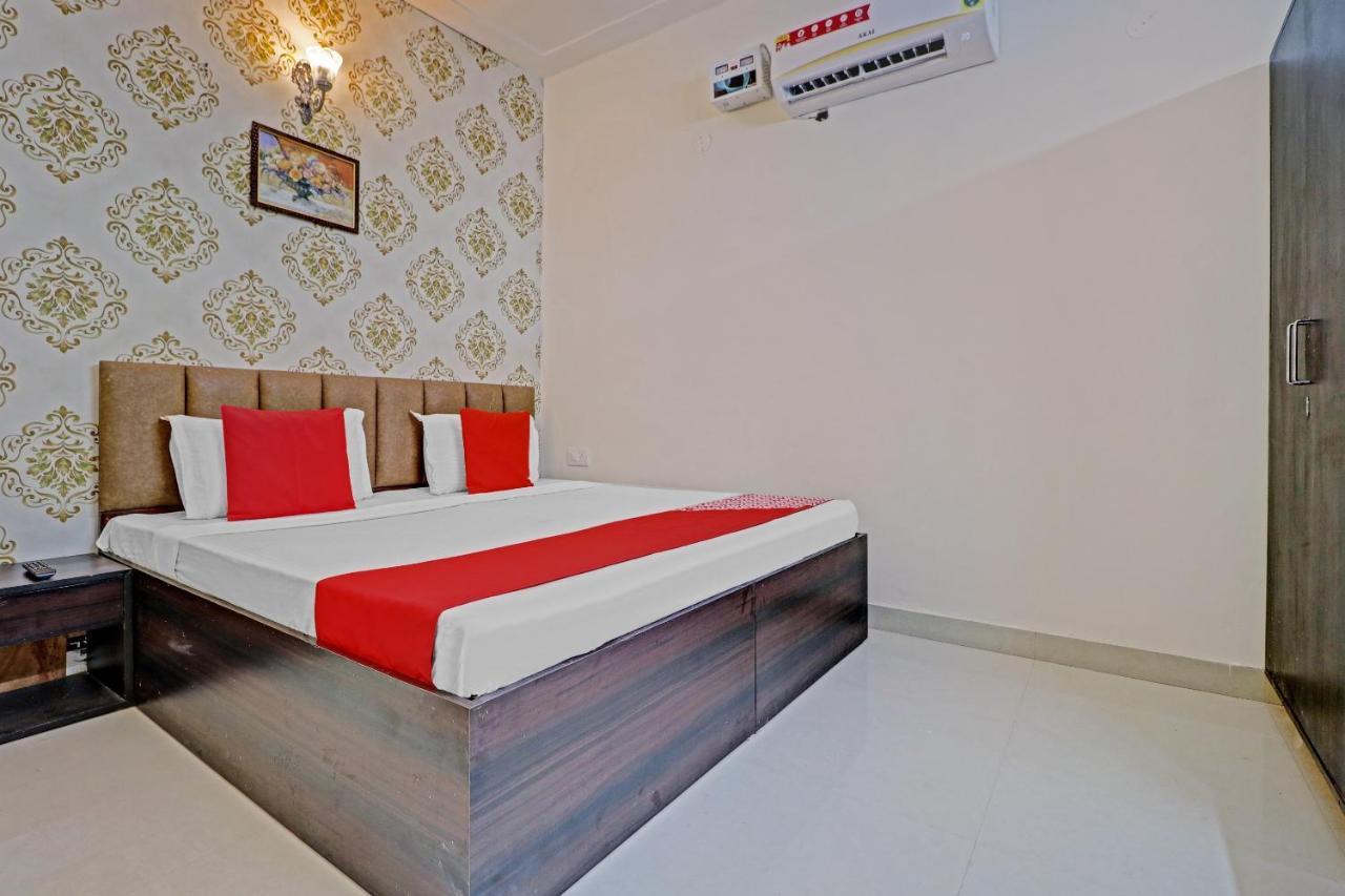 Hotel O Sky View Ludhiana Exteriör bild