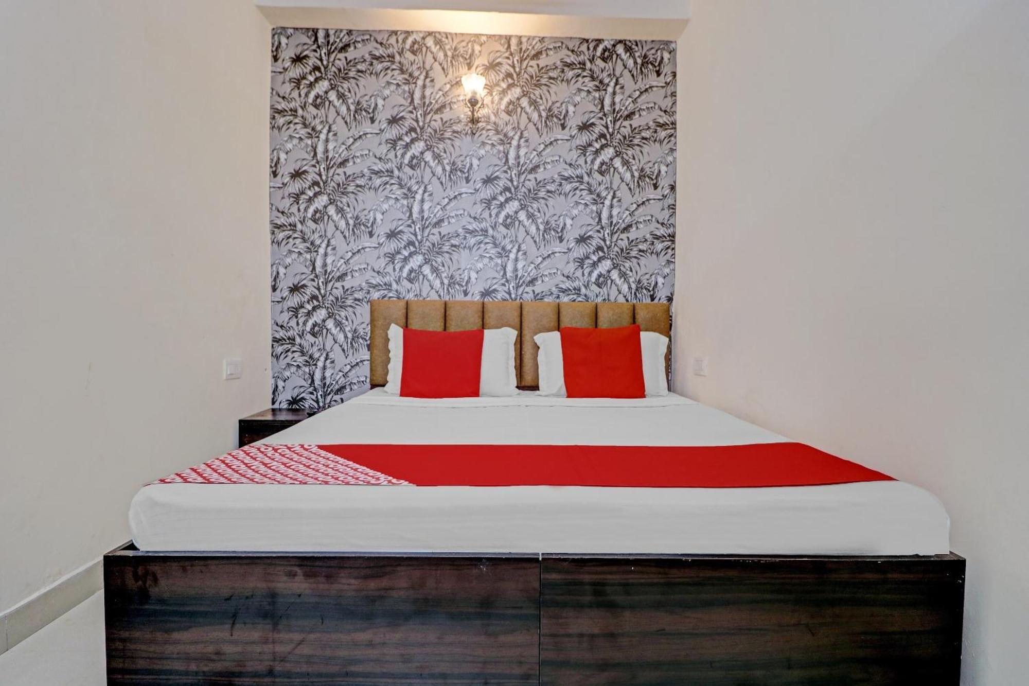 Hotel O Sky View Ludhiana Exteriör bild